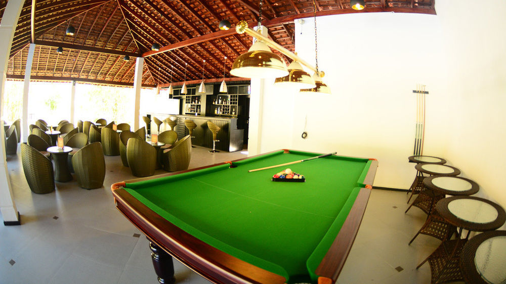 The Covanro Airport Hotel - Katunayake Гампа Екстериор снимка